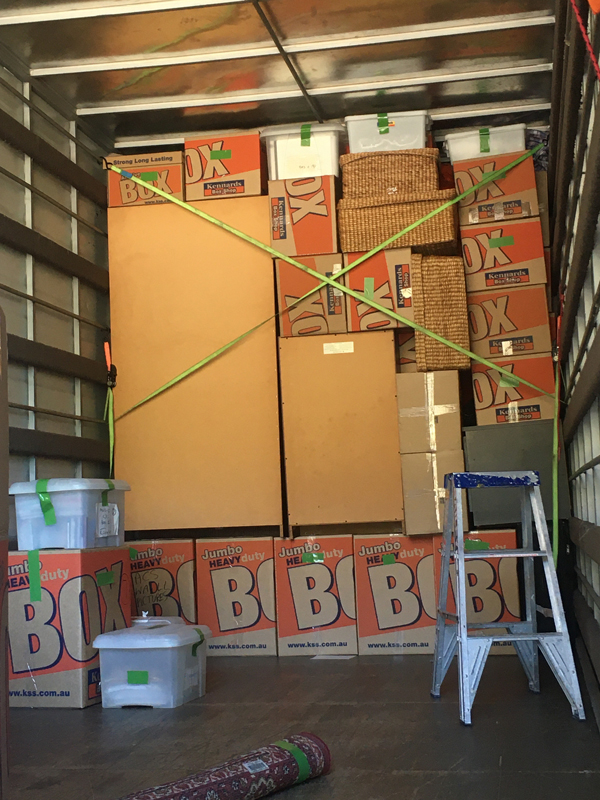 Removalists Luddenham